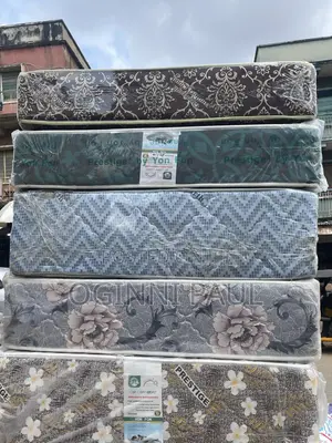 Mattress (Bed)