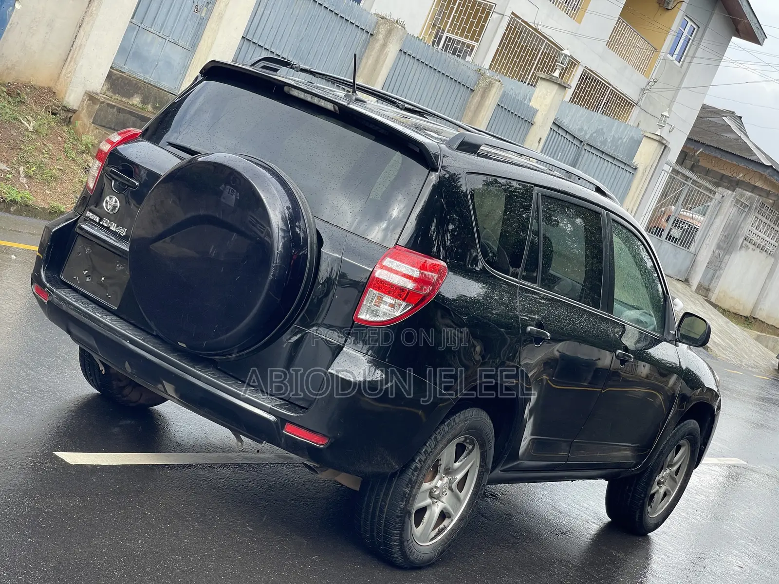 Toyota RAV4 2010 Black