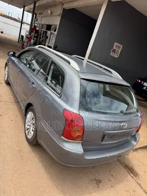 Toyota Avensis 2007 Gray