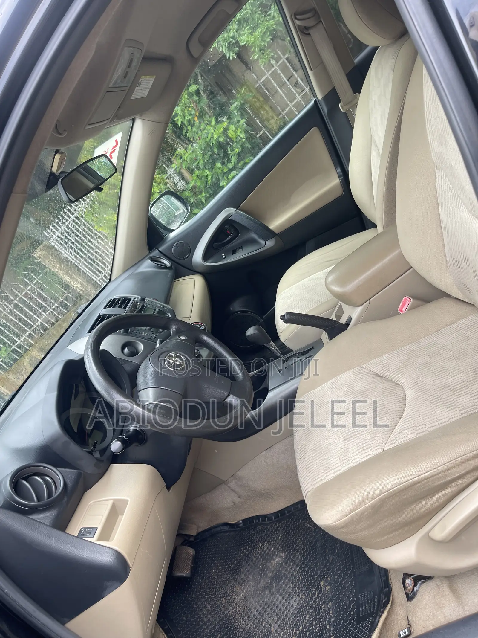 Toyota RAV4 2010 Black
