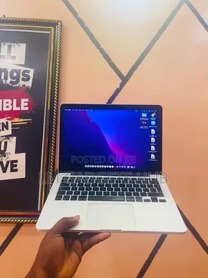Laptop Apple MacBook Pro 2015 16GB Intel Core i7 SSD 256GB
