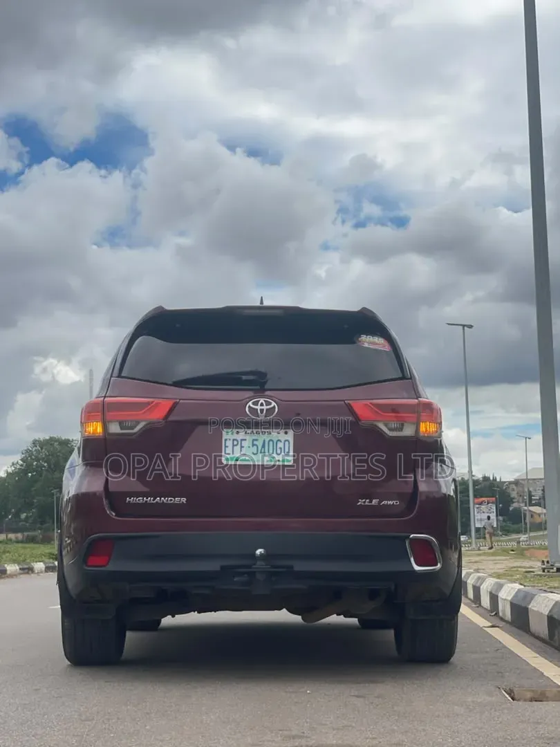 Toyota Highlander 2015