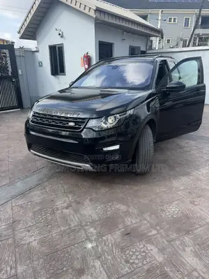 Land Rover Discovery 2015 Black