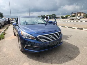 Hyundai Sonata Sport Sedan FWD (2.4L 4cyl 6A) 2016 Blue