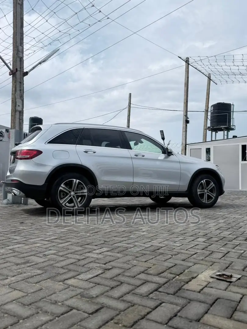 Mercedes-Benz GLC-Class 2016 Silver