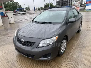 Toyota Corolla 2010 Gray