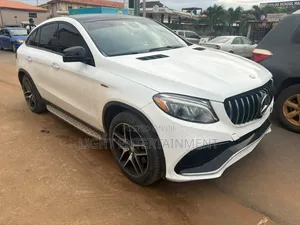 Mercedes-Benz GLE-Class 2016 White