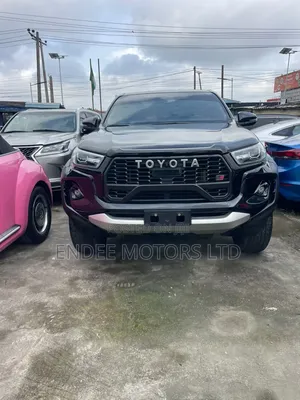 Toyota Hilux 2025 Black