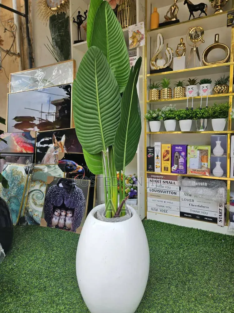 Artificial Plants and Fiber Pot