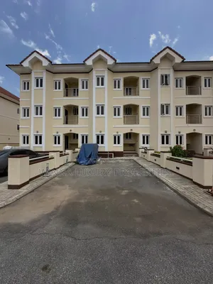 5bdrm Duplex in Life Camp for sale