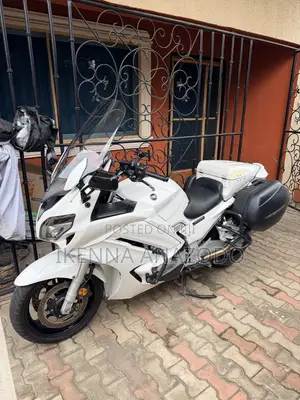 Yamaha 2020 White