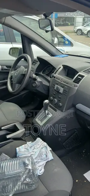 Opel Zafira 2007 Silver