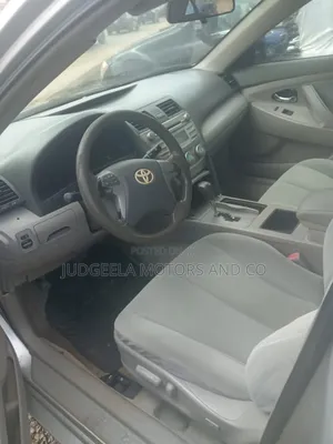 Toyota Camry 2009 Silver