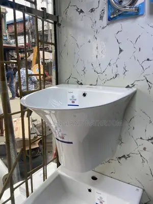 England Standard Wall Hug Basin