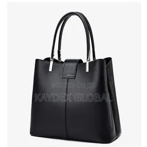 Trendy Black Ladies Handbag
