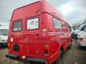 Volkswagen LT 2005 Red