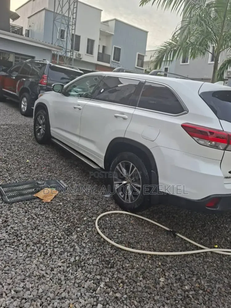 Toyota Highlander 2017 White