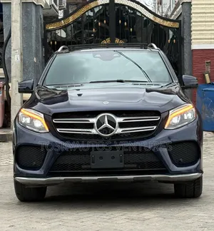 Mercedes-Benz GLE-Class GLE 400 4MATIC 2018 Blue