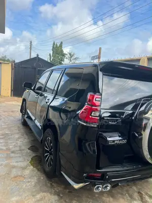 Toyota Land Cruiser Prado 2.7 i 2010 Black