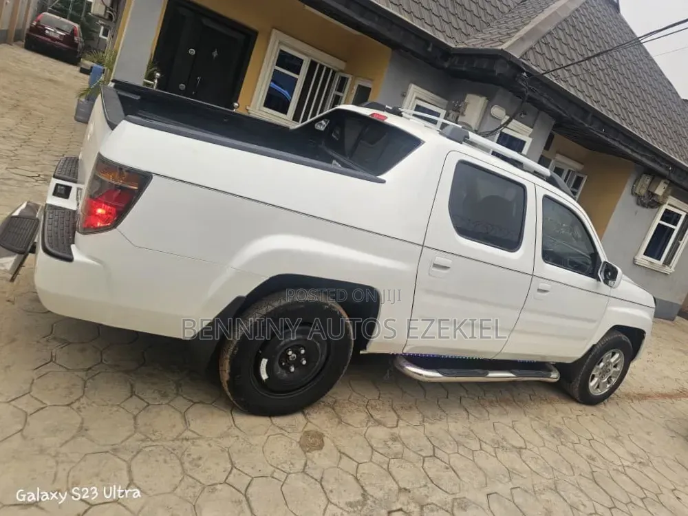 Honda Ridgeline 2008 White
