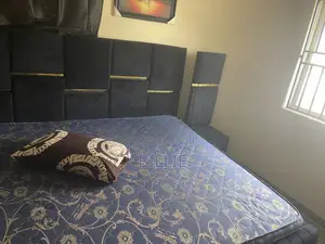 6x6 Bed With Frame