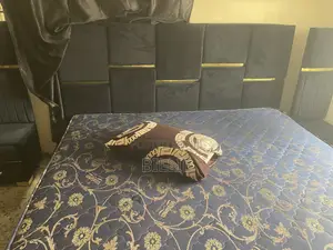 6x6 Bed With Frame