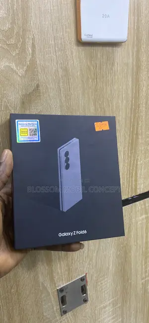 New Samsung Galaxy Z Fold6 256 GB Blue