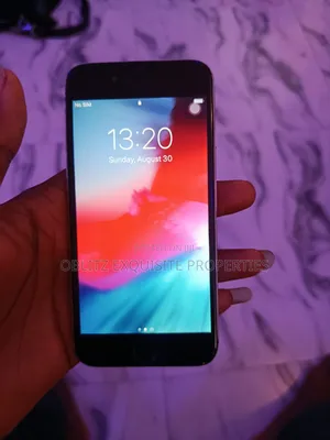 Apple iPhone 6 16 GB Gray