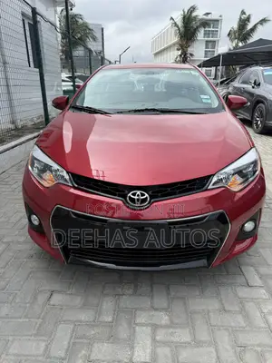 Toyota Corolla S Premium 4dr Sedan (1.8L 4cyl CVT) 2014 Red