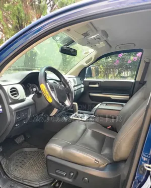 Toyota Tundra 2014 Blue