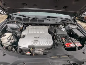 Toyota Venza XLE 2010 Gray