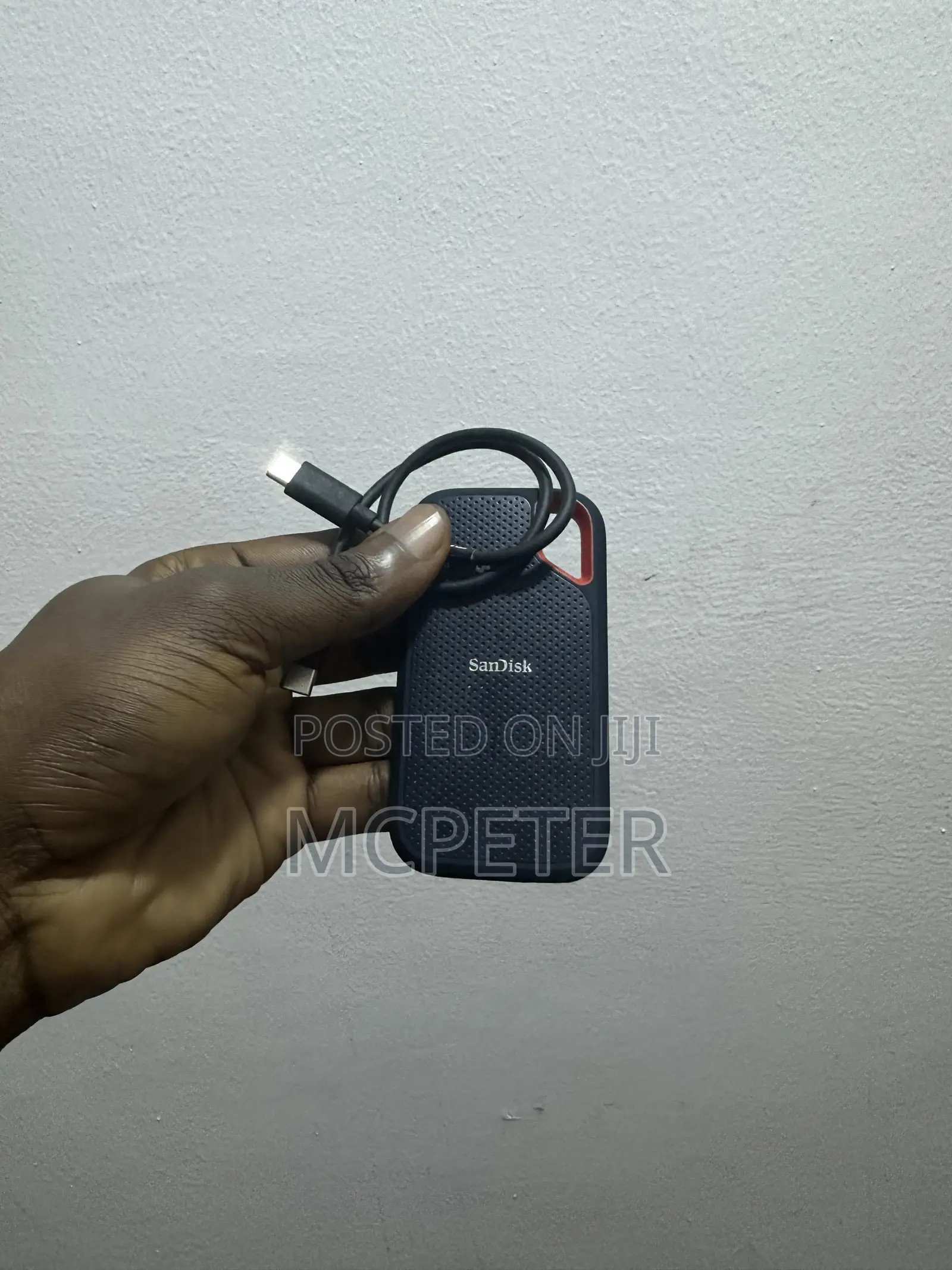 SandDisk HardDrive (2TB)