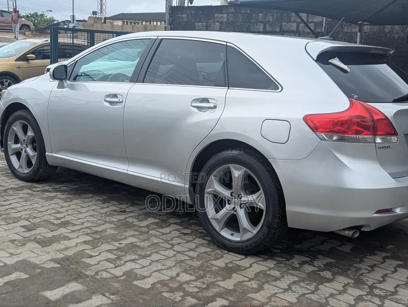 Toyota Venza 2012 Silver