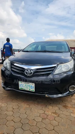 Toyota Avensis 2.0 Advanced Automatic 2012 Black