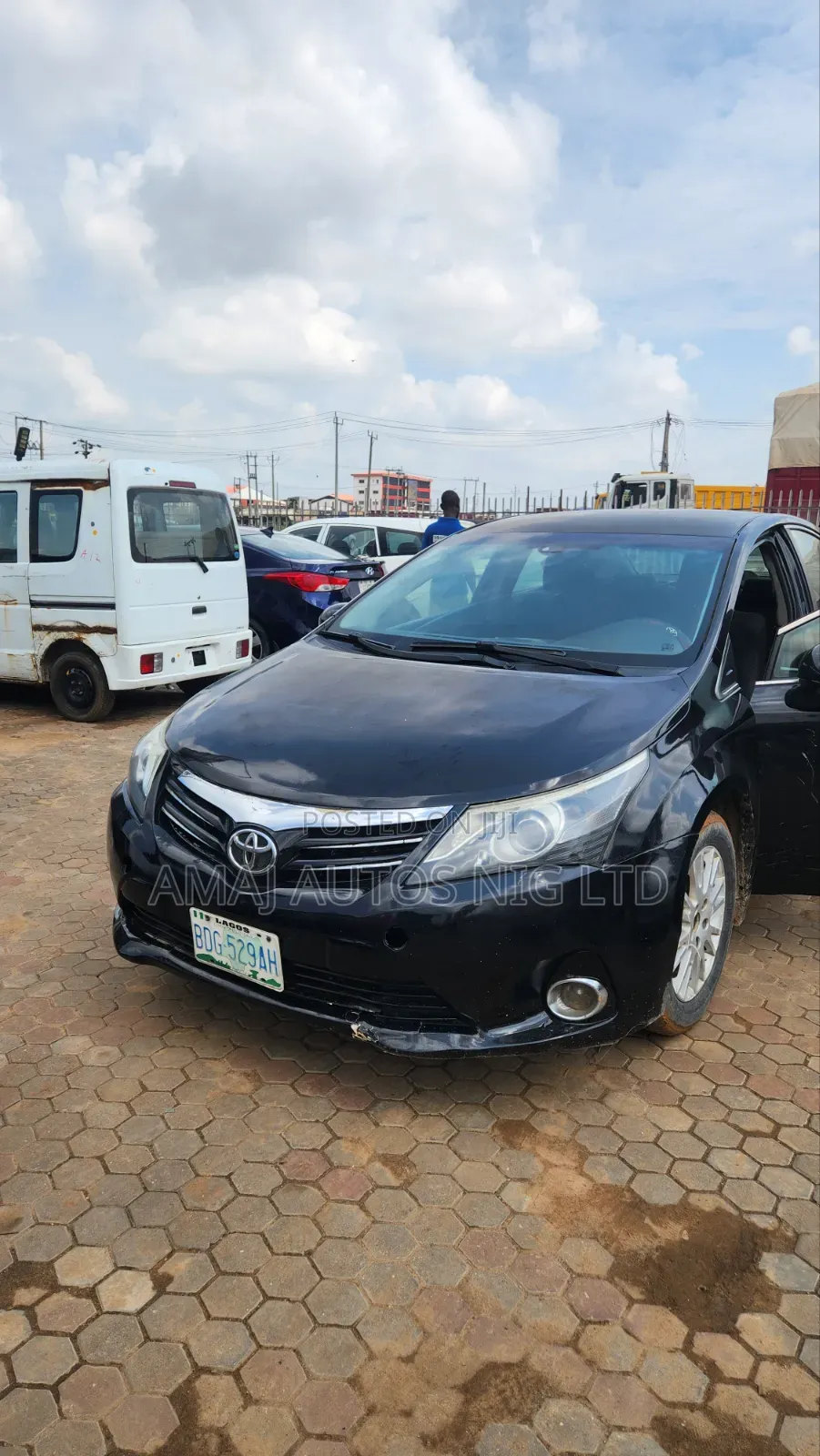 Toyota Avensis 2.0 Advanced Automatic 2012 Black