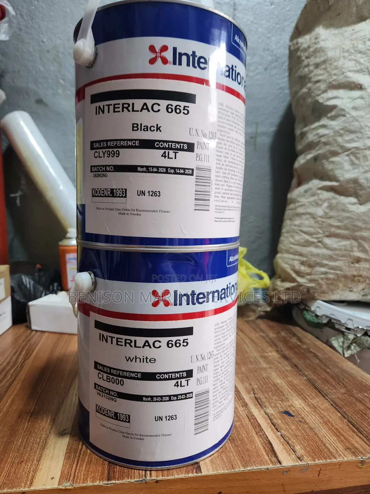 Interthane 990 International Marine Paint