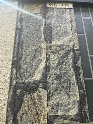 Super Crack Tile