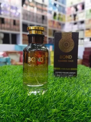 Bond Umbre Oak Desi-Maris Perfumery Fragrances