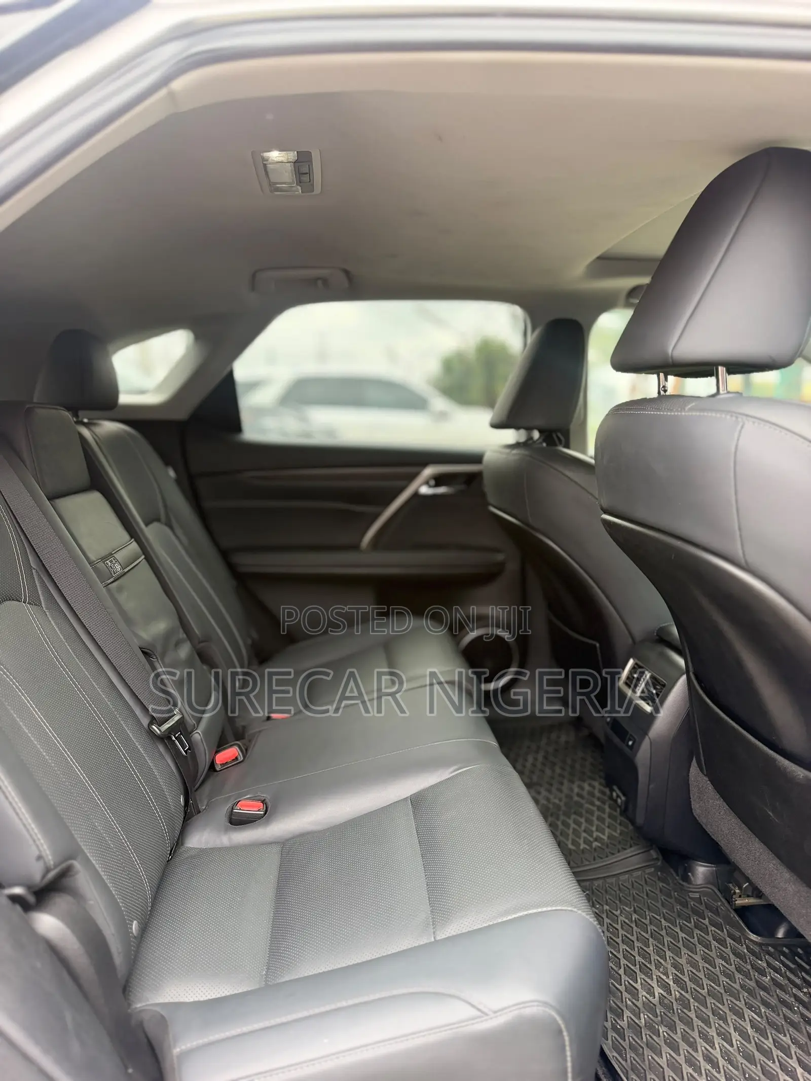 Lexus RX 2021
