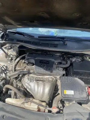 Toyota Camry 2016 Silver