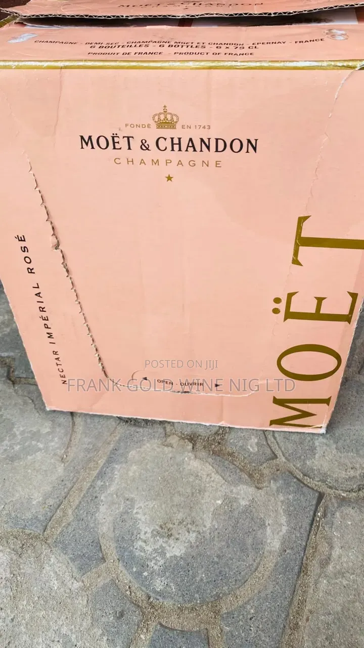 Moėt Chamdon