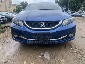 Honda Civic EX-L w/Navigation 4dr Sedan (1.8L 4cyl CVT) 2015 Blue