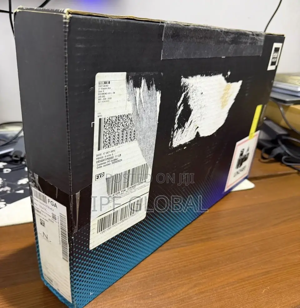 New Laptop Alienware 16x Aurora 32GB Intel Core Ultra 9 SSD 1T
