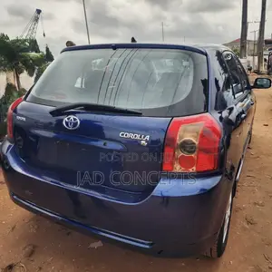 Toyota Corolla 2004 Blue