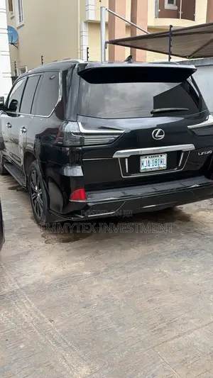 Lexus LX 2019 Black