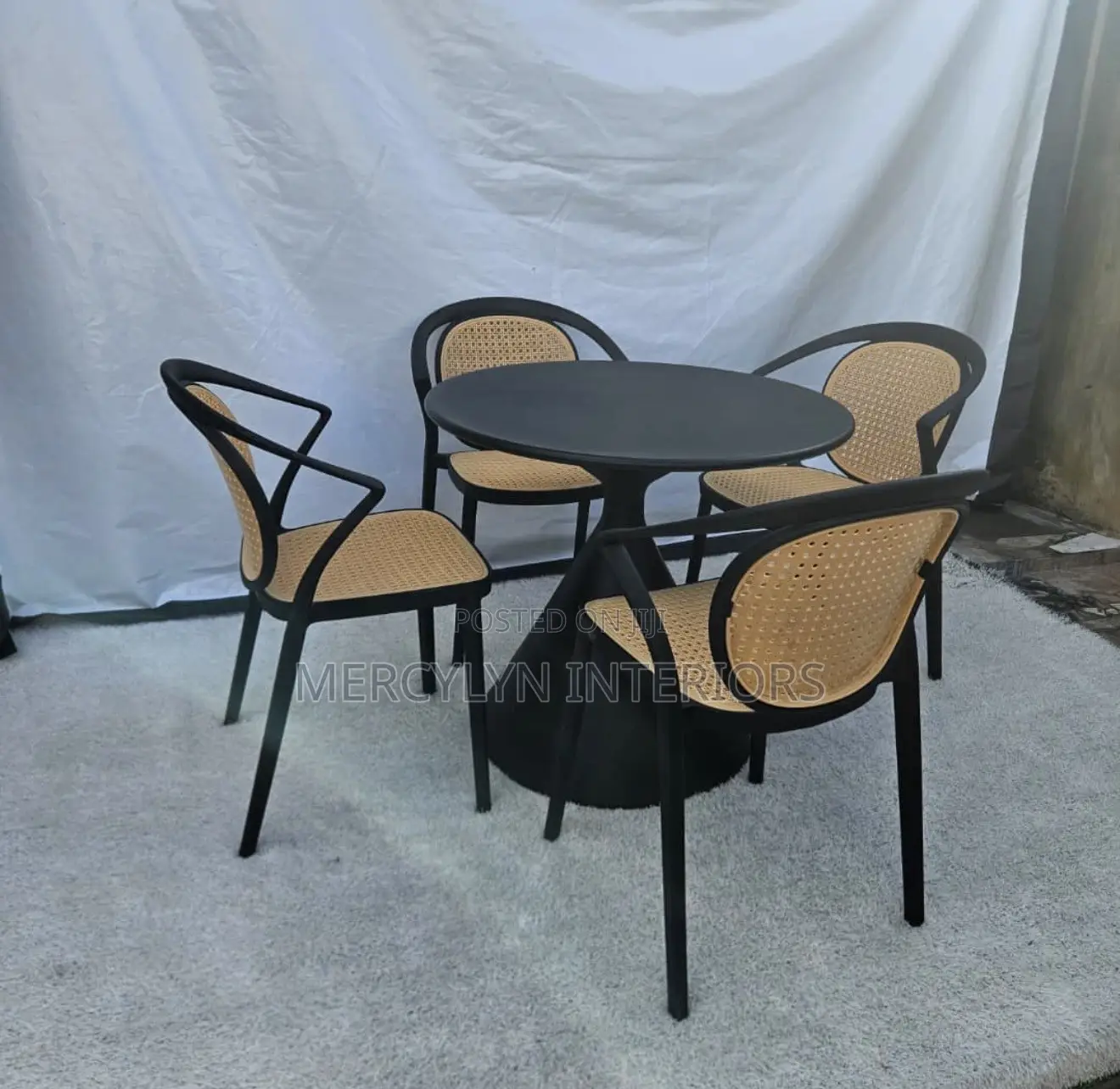 4 Seater Restaurant Dining