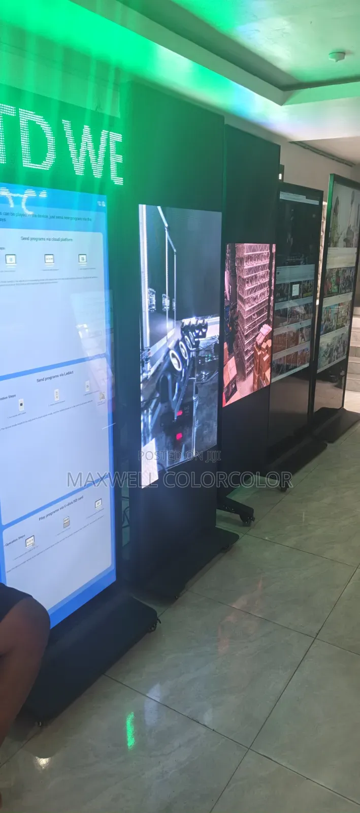 High Quality LCD Android Screen Display.