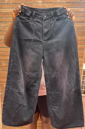 Original Boyfriend Jeans Bale 100kg Adult - Benin City