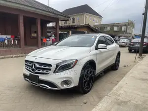 Mercedes-Benz GLA 250 2019 White