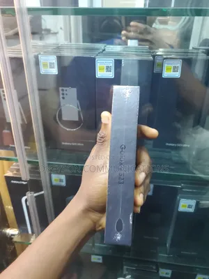 New Samsung Galaxy S23 256 GB Silver